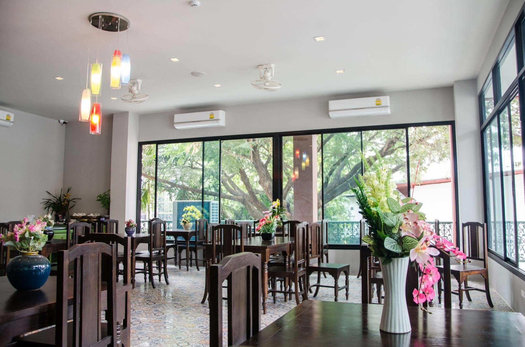 Hotel The Sun Terrace Chiang Mai Zewnętrze zdjęcie